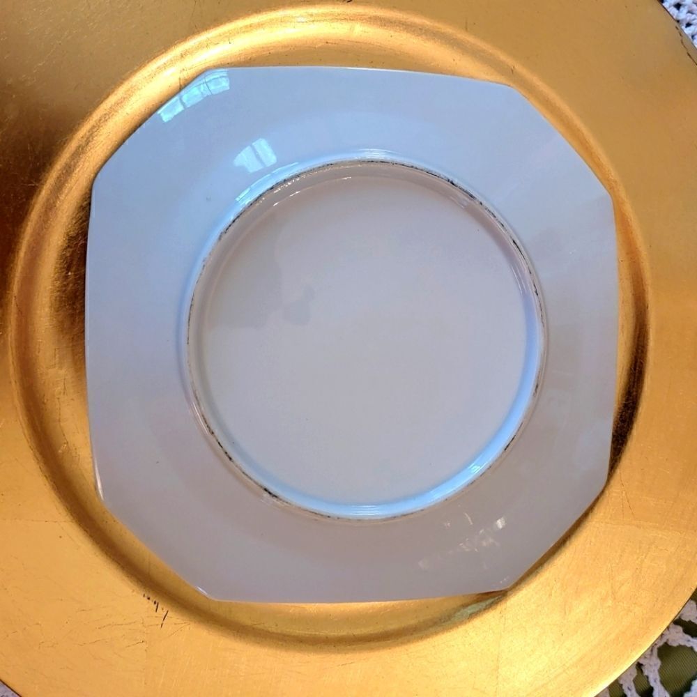 Vintage Pristine 1970’s Mod Floral Square Salad Plate 7" x 7" - Picture 4 of 5